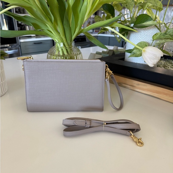 NWT Dagne Dover Essentials Clutch Wallet/Crossbody - Picture 6 of 7